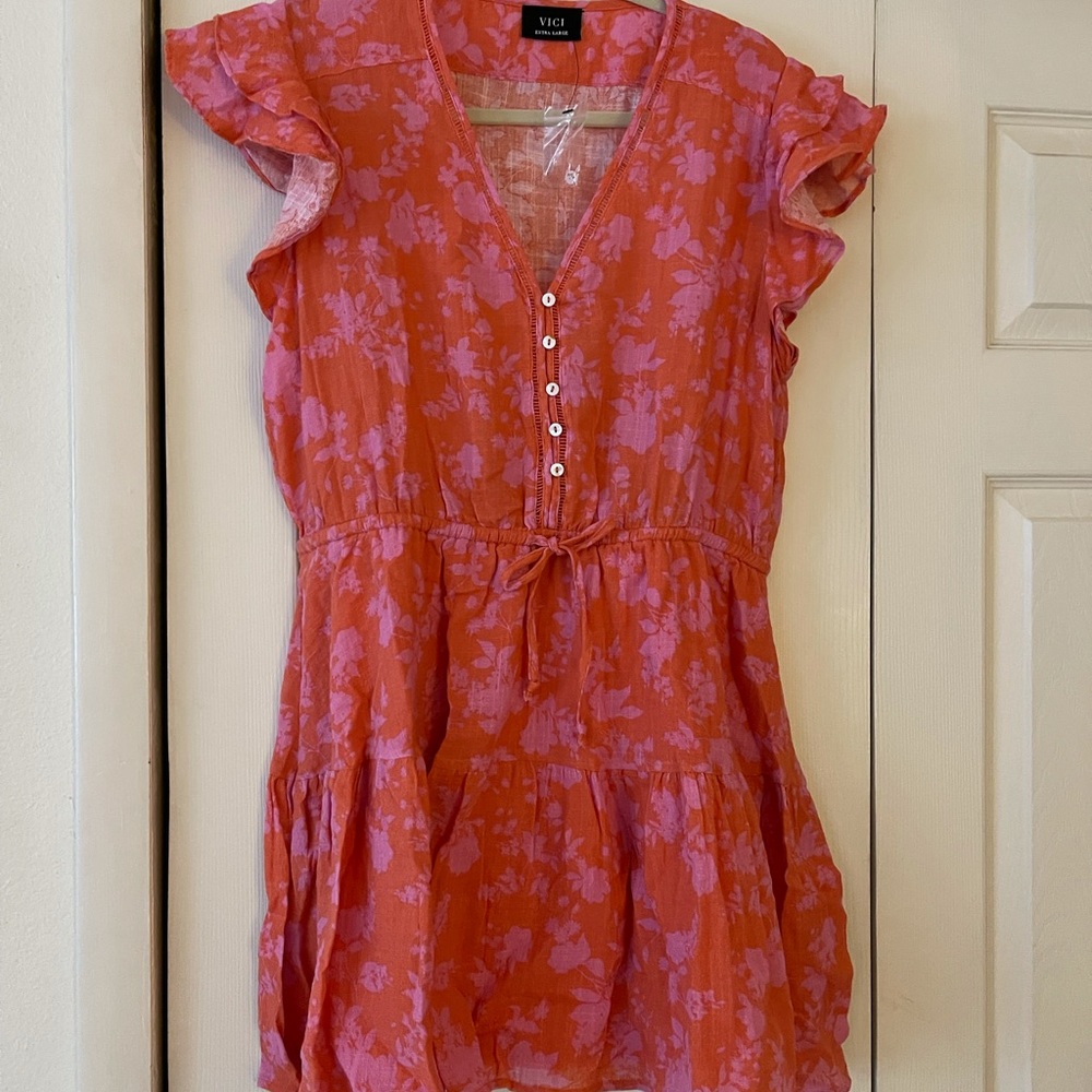 NWT Vici floral dress